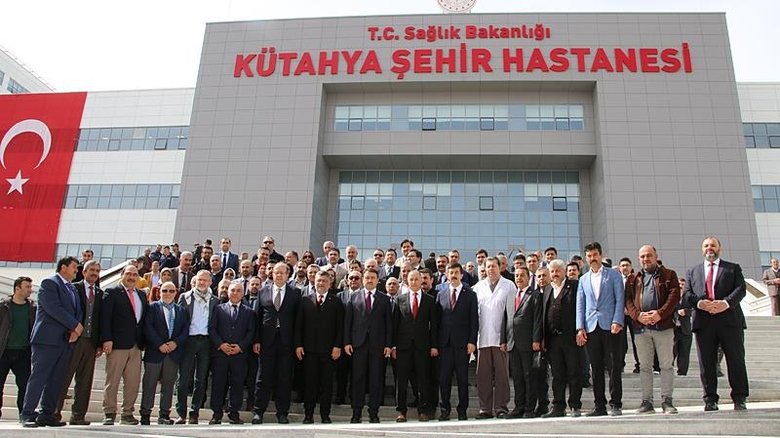 Kütahya Şehir Hastanesi hasta kabulüne başladı