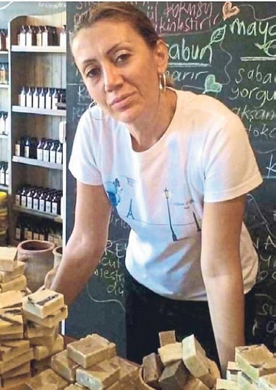 16 yaşındaki çocuk annesini öldürdü