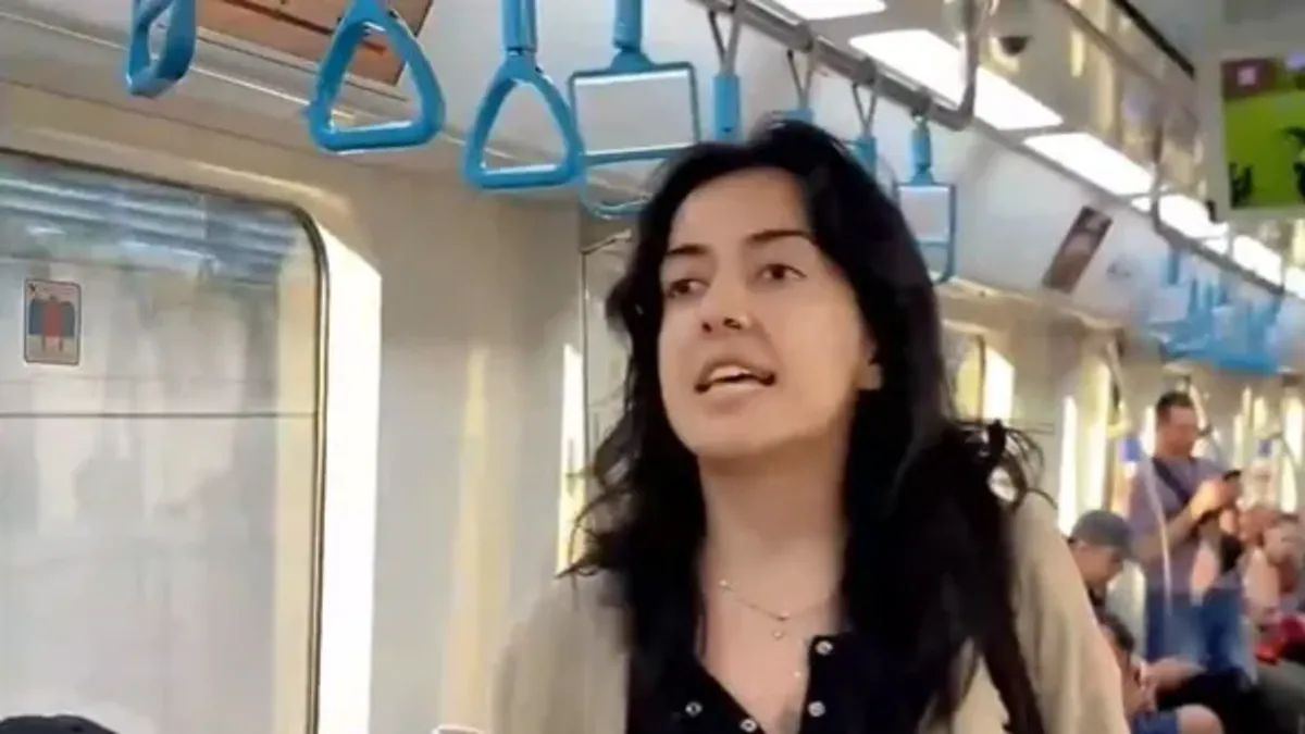 Marmaray'da Çocukların Bulunduğu Vagonda LGBT Propagandası Yapıldı