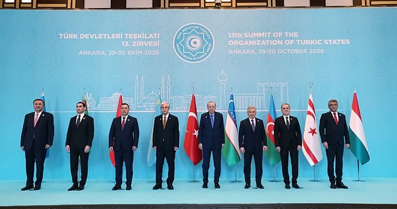 Aile fotoğrafında ayrılığa yer yok