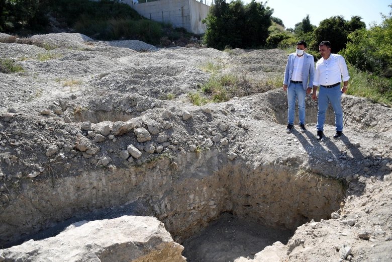 Kuşadası’nda 2 bin yıllık antik su kanalı bulundu