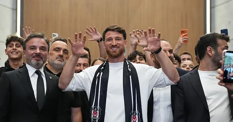 Beşiktaş transferi bitirdi! Salih Özcan, İstanbul’da!