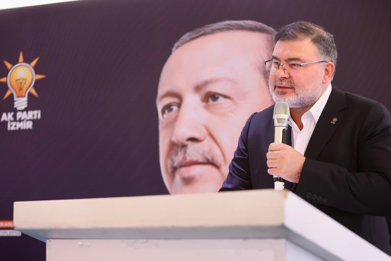 izmirde-vefa-toplantisi-ak-parti-izmir-il-baskani-bilal-saygili-izmire-ne-zaman-hizmet-edeceksiniz-1781187774247.png