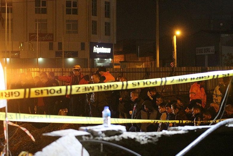 İzmir’deki göçük faciasında ikinci cesede ulaşıldı
