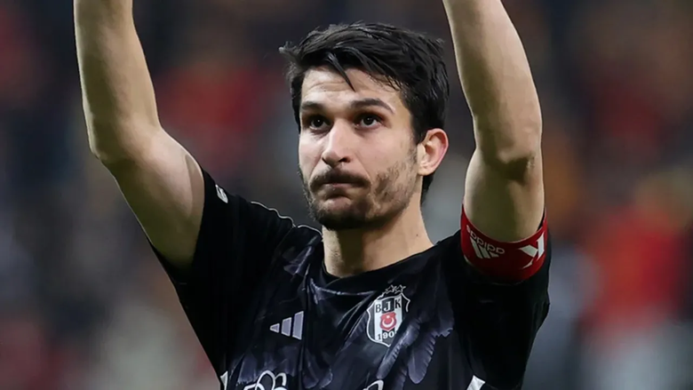 Beşiktaş’la yolları ayrılan Uysal’dan vefa paylaşımı