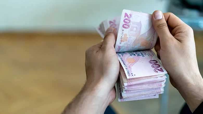 emekli-maas-promosyonu-guncel-rakamlar-banka-banka-emekli-promosyon-ucretleri-ne-kadar-oldu-1787561350666.jpg