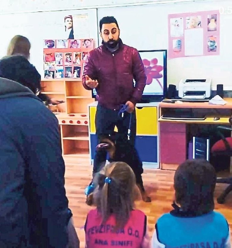 Köpek psikoloğu Çağdaş Sincer: ‘Sorun ailede çözülüyor’