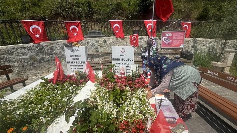 Şehit düşen Eren Bülbül ve Başçavuş Ferhat Gedik’in vefatının üzerinden 7 yıl geçti