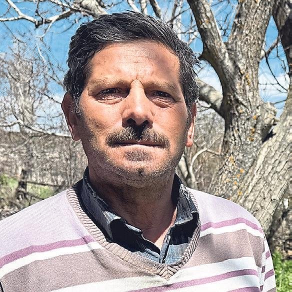 Hüzünlü yolculuğun en narin misafiri: Ters lale