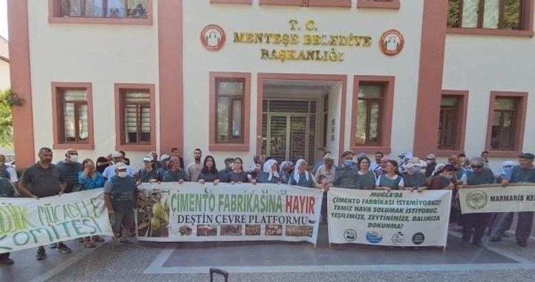 Menteşe’de köylüler yine CHP’li belediyeye seslendi: Sözünüzü tutun yalan siyaseti yapmayın!