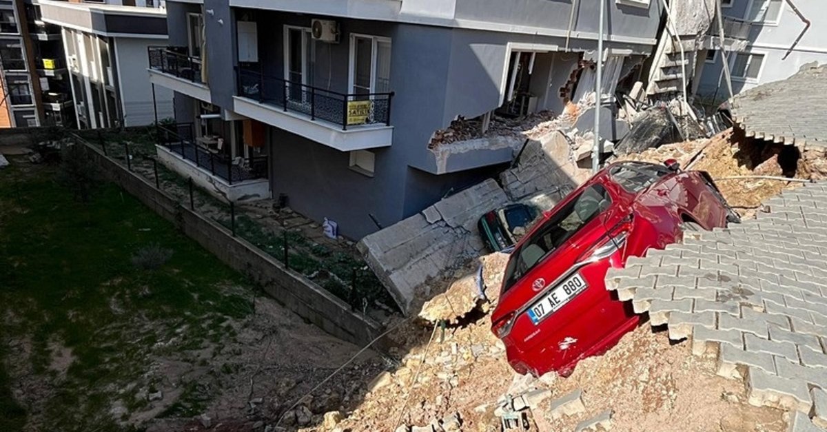 İzmir'de istinat duvarı faciası! Meğer facia göz göre göre gelmiş! Dava 4 sene önce açılmış