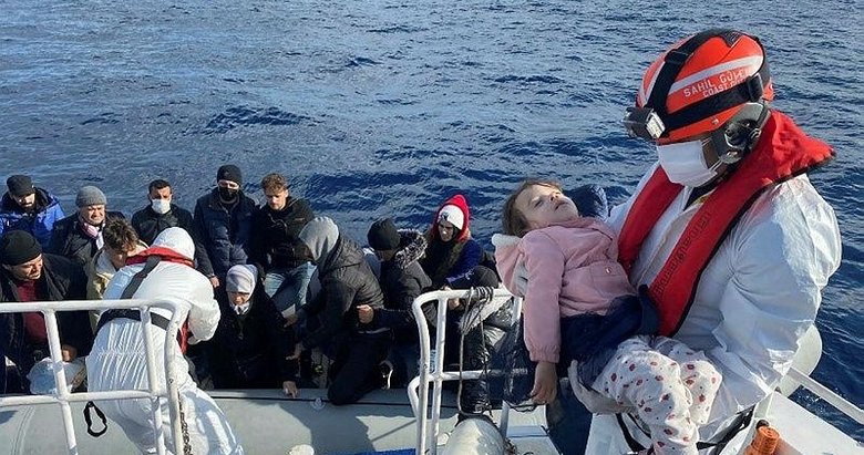 Marmaris’te 142 kaçak göçmen kurtarıldı, 1 organizatör yakalandı