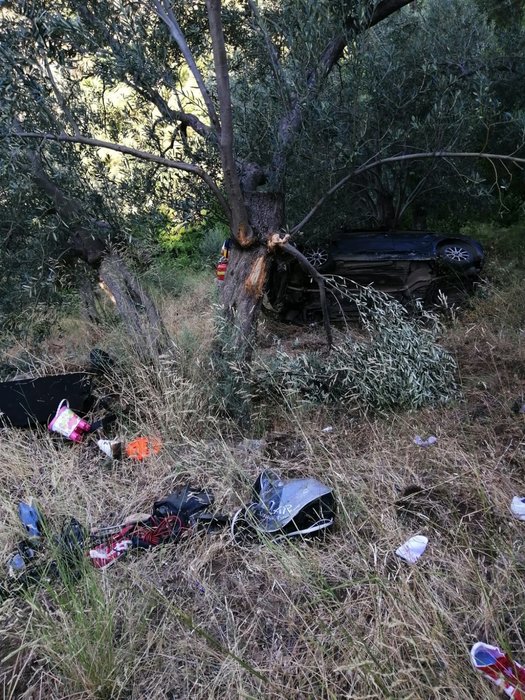 Sanat dünyasının acı günü! Çanakkale’de müzisyen Gökhan Yılmaz aracıyla uçuruma yuvarlandı