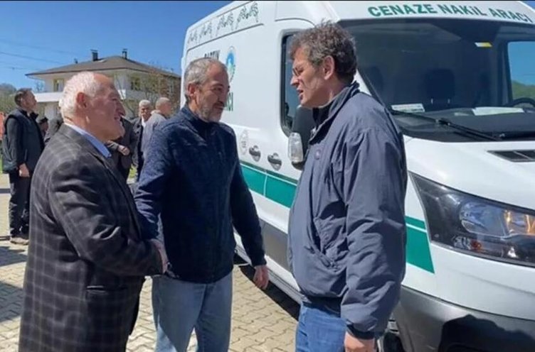 Ünlü oyuncu Şehsuvar Aktaş’ın babası ve üvey annesi son yolculuğuna uğurlandı