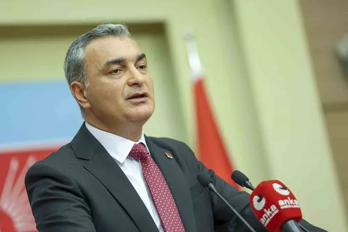 chpde-arinma-operasyonu-4-il-baskani-gorevden-alindi-1784732099136.png