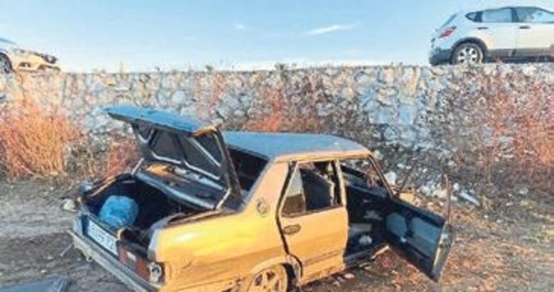 Otomobil şarampole yuvarlandı: 3’ü çocuk 5 yaralı