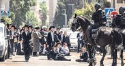 Ultra Ortodoks Yahudiler zorunlu askerlik istemiyor