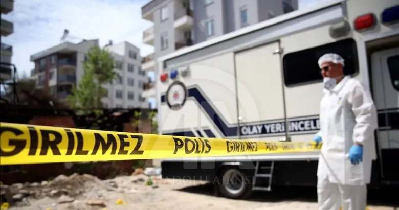 Kütahya’da şüpheli ölüm: 74 yaşındaki adam otomobilinin yanında ölü bulundu