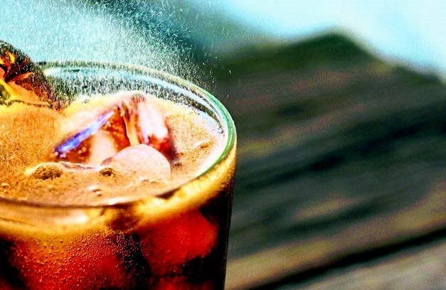 Fazla yemenin nedeni ne? Çay ve kahve tüketimi zararlı mı? Bu besinleri