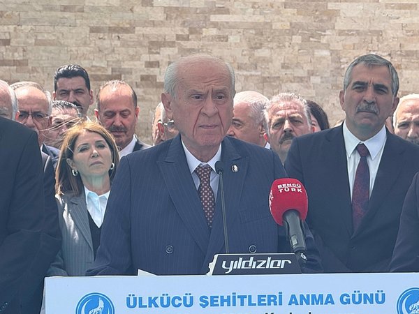 mhp-lideri-bahceli-her-seyin-bir-vakti-var-1748350247040.jpg
