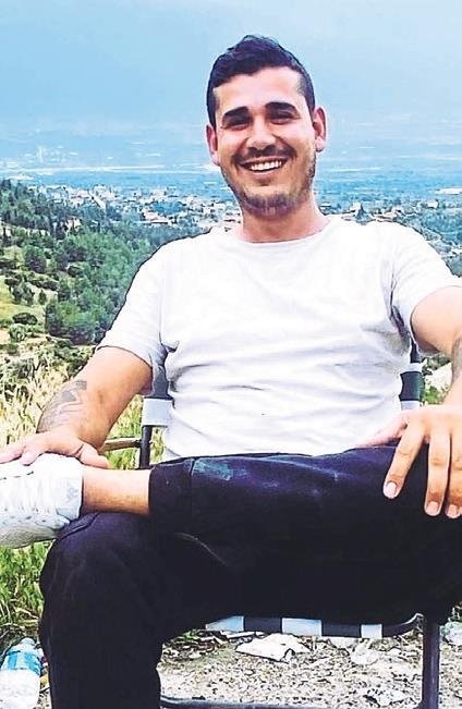 Minik bebeğe korkunç şiddet! Ellerin kırılsın