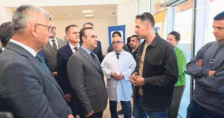 Bakan Kacır, Muğla Teknopark’ı ziyaret etti