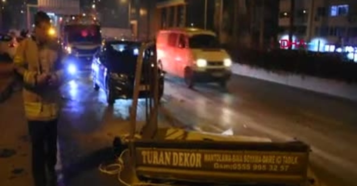 Izmir Bayrakli Da Zincirleme Kaza Iste Olay Yerinden Ilk Goruntuler