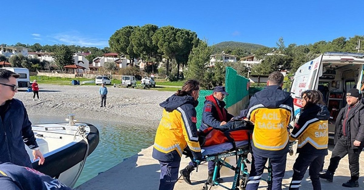 Muğla'da panik anlar! Balıkçı teknesinde rahatsızlanan vatandaşa tıbbi tahliye