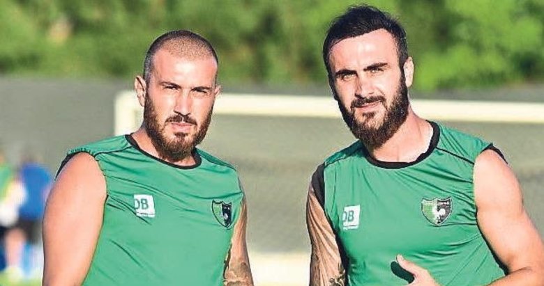 Denizlispor’da çifte ayrılık