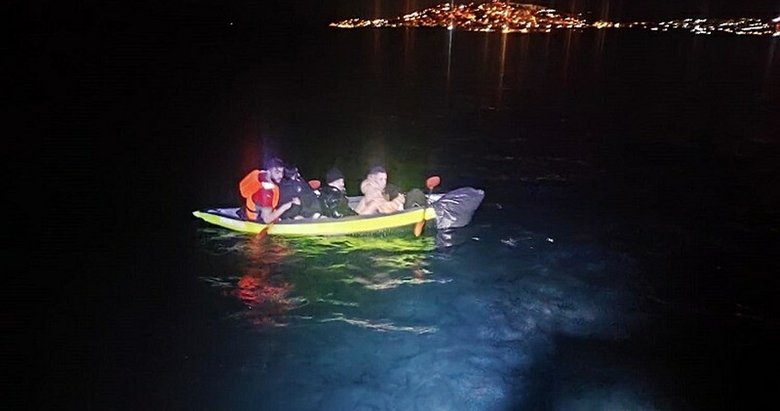 Bodrum açıklarında 4 düzensiz göçmen yakalandı