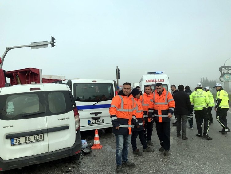 Manisa-İstanbul yolunda can pazarı: 8 yaralı