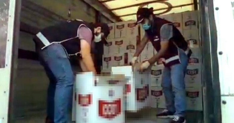 İzmir’de sahte alkol operasyonu! 4 bin 645 litre sahte etil alkol ele geçirildi