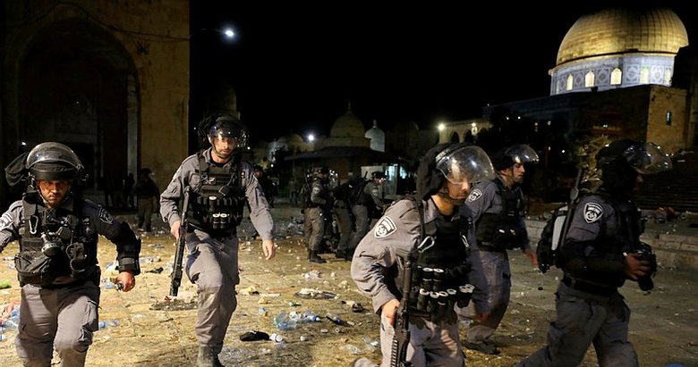 İsrail’in Mescid-i Aksa baskınına tepkiler çığ gibi büyüyor