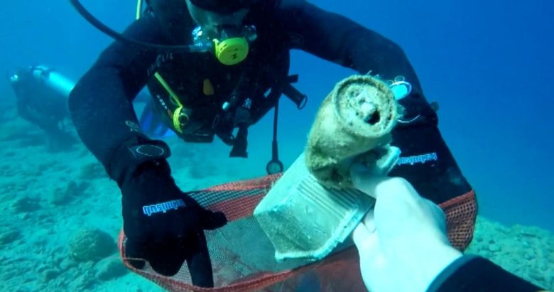 Denizlerden 5 yılda 245 bin ton çöp temizlendi