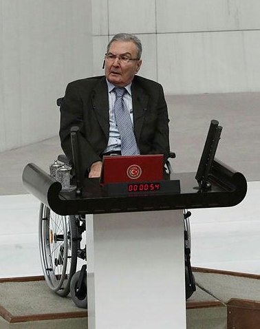 Deniz Baykal ve ekibini CHP’den koparacaklar! İkinci kumpas için düğmeye basıldı