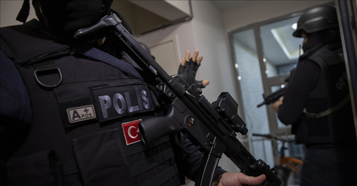 Manisa'da fuhuş operasyonu!