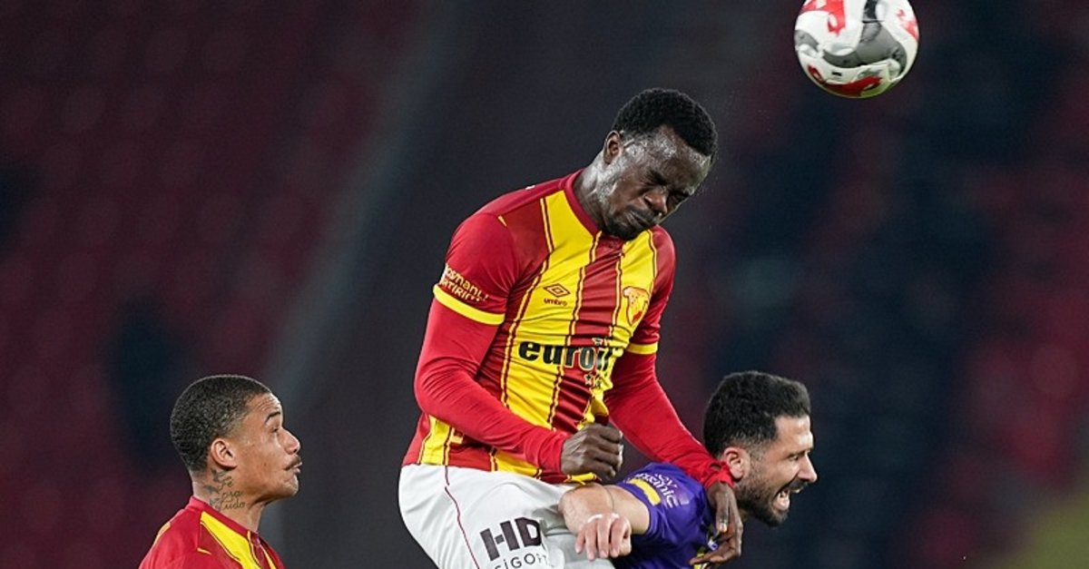 Göztepe içe döndü