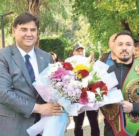 Dünya şampiyonuna muhteşem karşılama