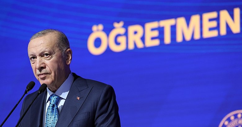 ‘Şehit öğretmenlerimizin hatıraları yüreğimizde’