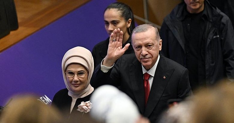 Dijital çağda kadınlar bilgeliği taşıyan birer güç