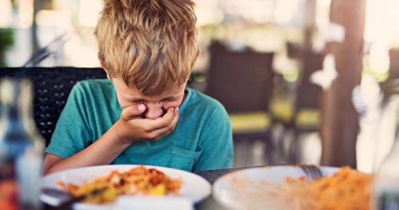 Sıcaklarda gıda zehirlenmesi riski artıyor