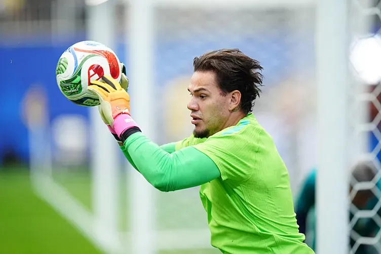 fenerbahcede-ederson-dugumu-aziz-yildirim-devreye-girdi-1783855688407.png