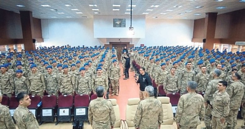 Jandarma Komandolar zorlu görevlere hazır