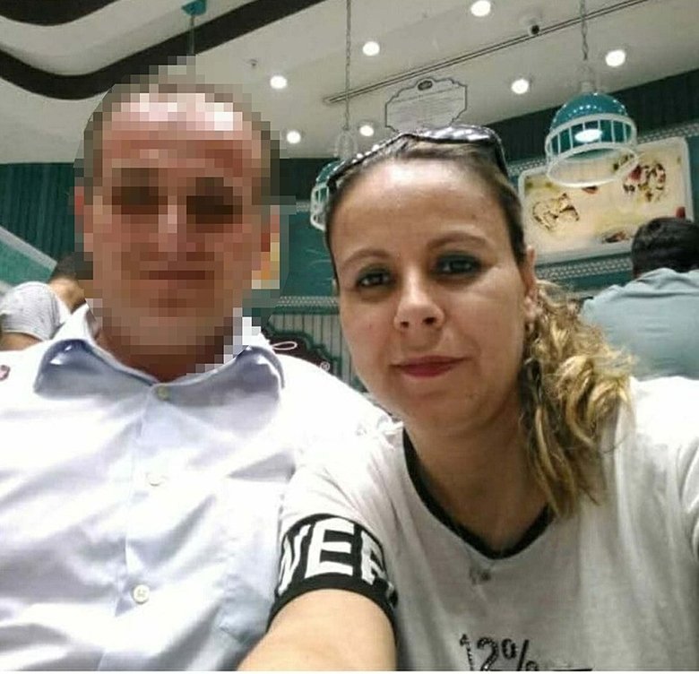izmirde-eski-esine-kezzapla-saldirdi-kan-donduran-olayda-saldiriya-ugrayan-kadin-oldu-kizi-yasam-savasi-veriyo-1781019608583.jpeg