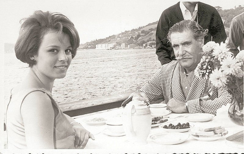 hulusi kentmen bu haliyle sasirtti