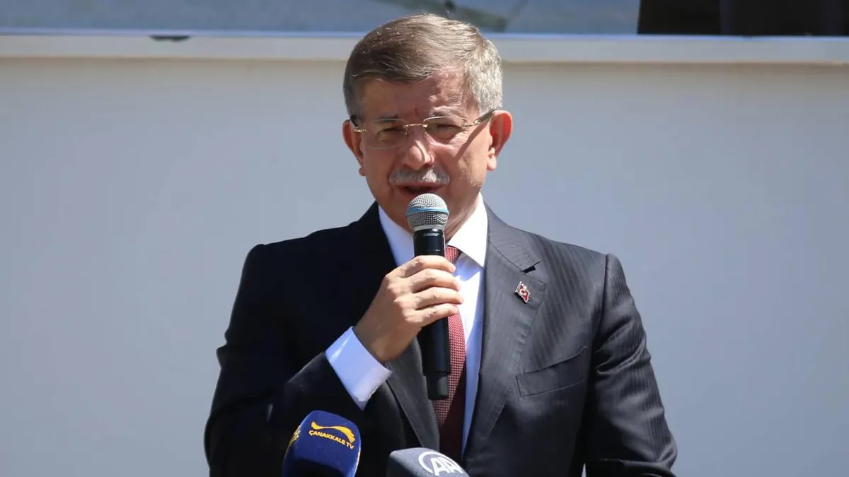 Ahmet Davutoğlu'na 'Cumhurbaşkanına hakaret' soruşturması! İfade vereceği tarih belli oldu…