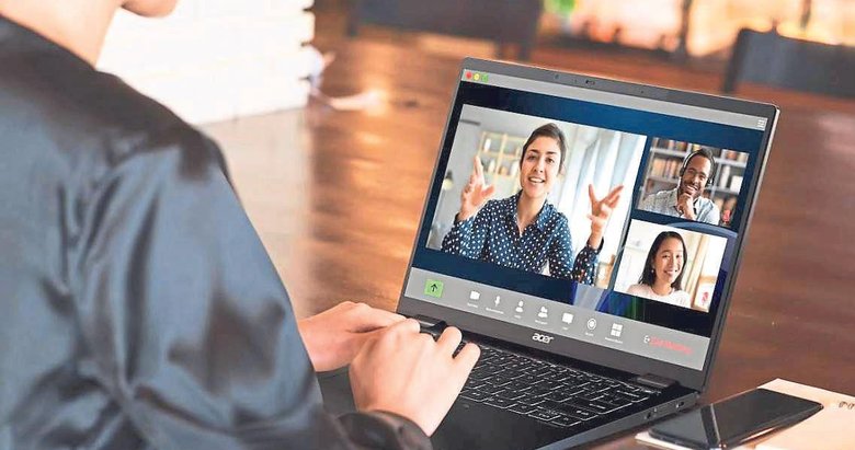 Seyahatte, ofiste ve evde mobil işe devam