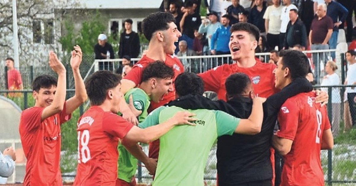 Denizli’de BAL’ın ilk bileti Semiklerspor’un