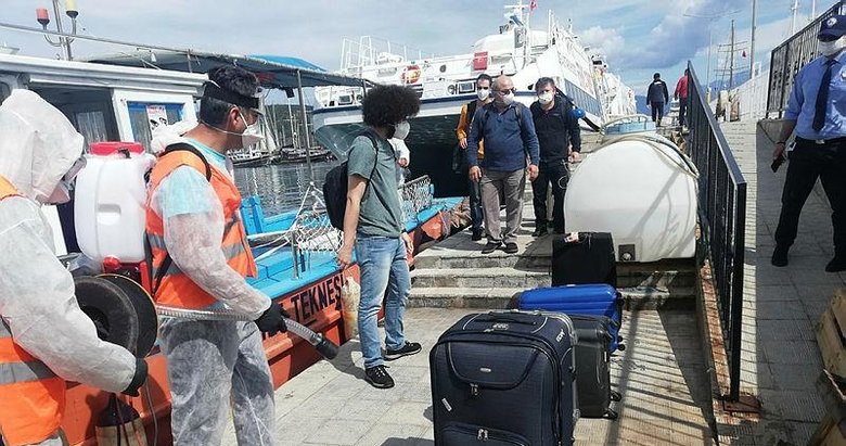Tanker gemisinden ayrılan 6 Türk vatandaşı Muğla’daki yurtlara yerleştirildi