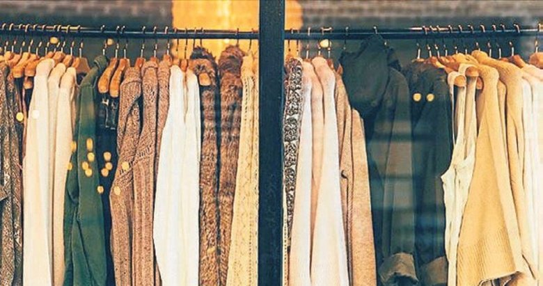 Ocak ayında fiyatı en çok azalan kadın elbisesi oldu